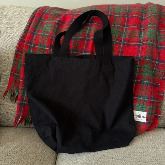 NWT Maison Kitsuné Black Canvas Logo Tote Bag - Picture 7 of 8